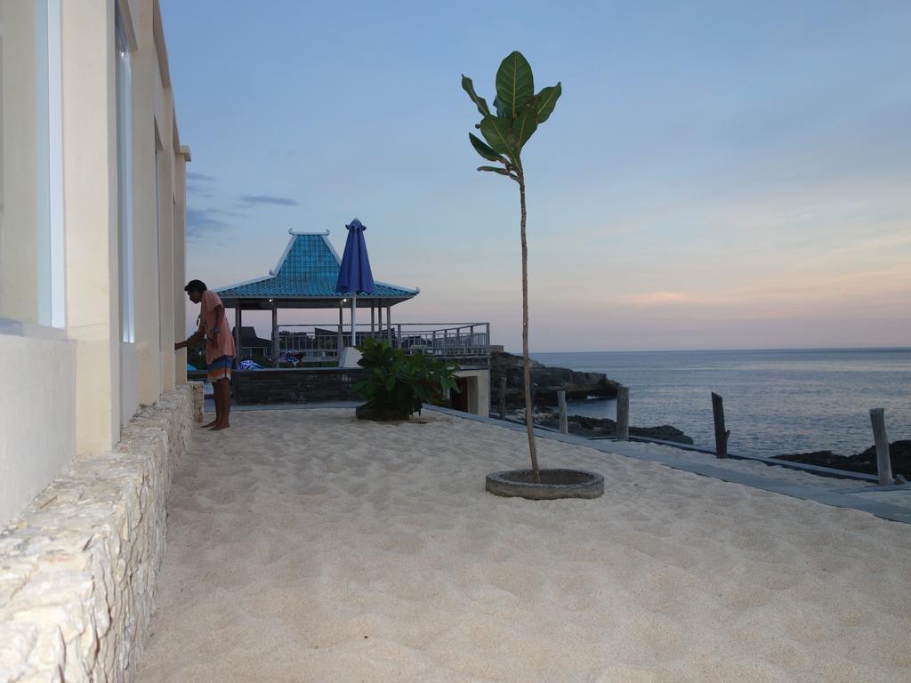Готель Cliff Park Lembongan Екстер'єр фото